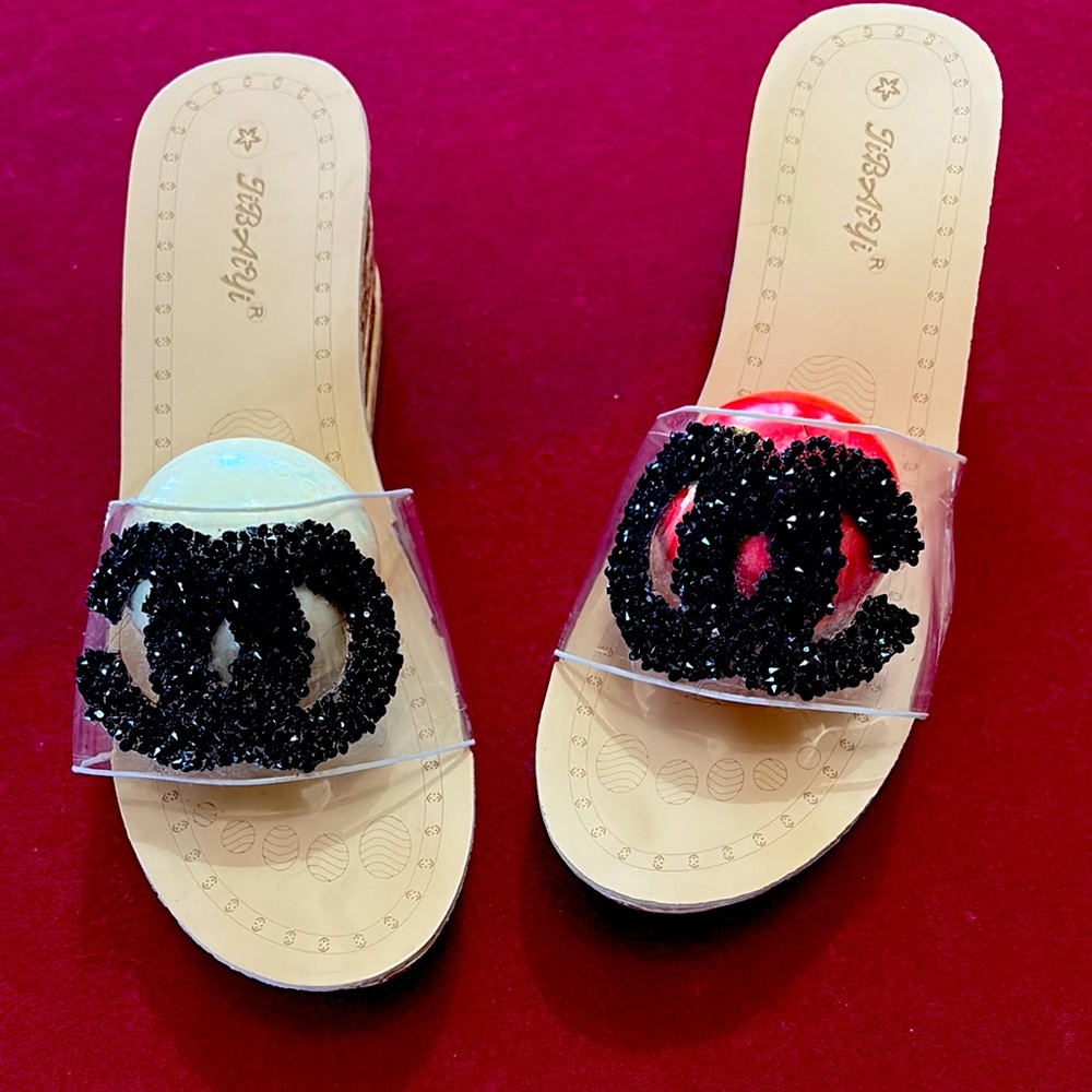 Black and Cream Slide Sandals with Glittery Logo